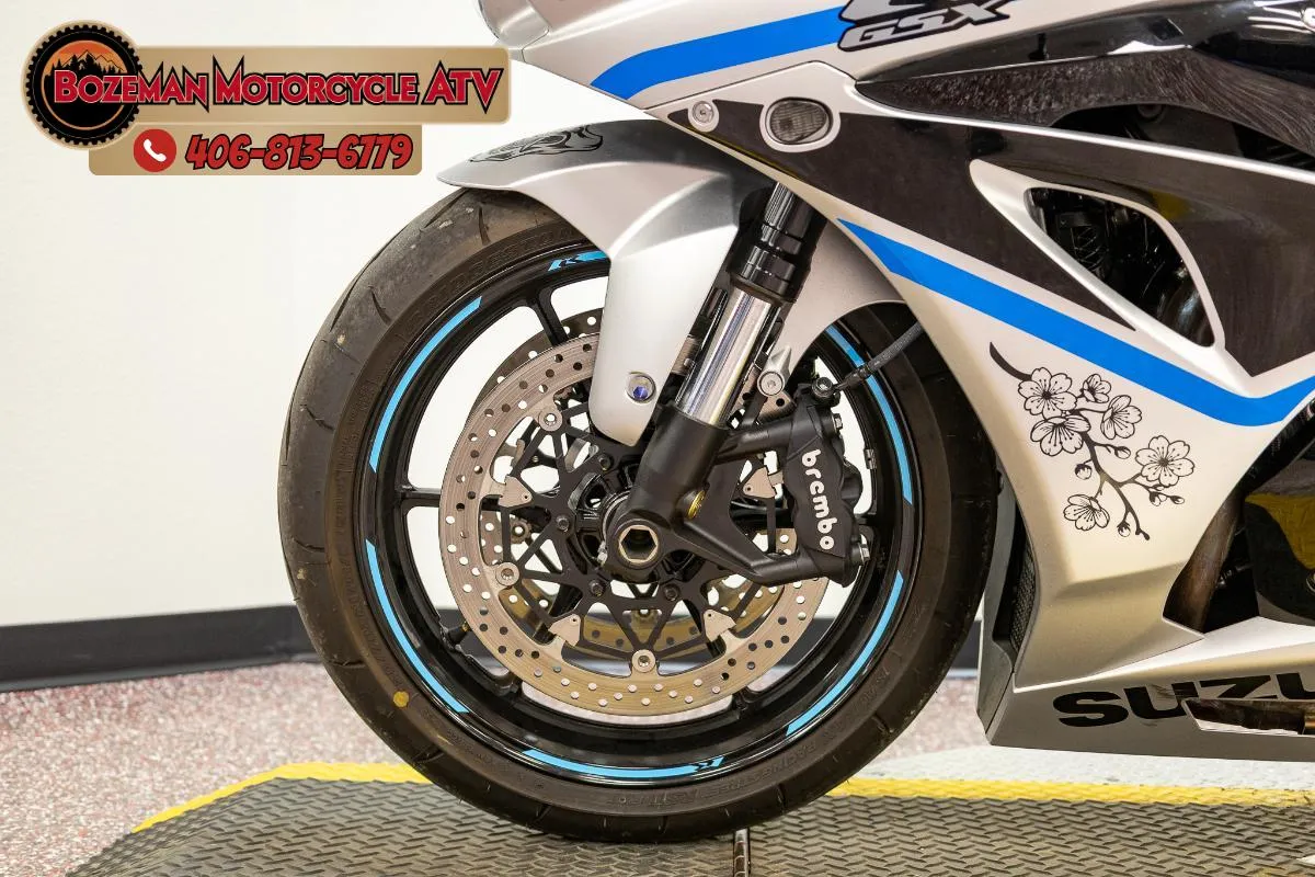 2025 SUZUKI GSX-R1000