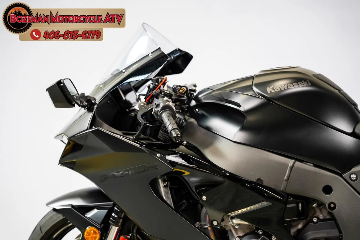 2025 KAWASAKI NINJA ZX-10R