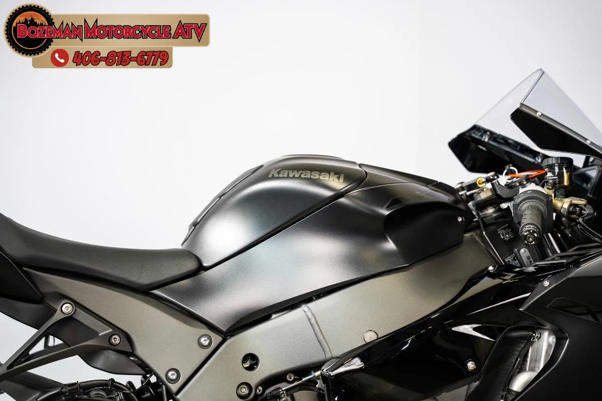 2025 KAWASAKI NINJA ZX-10R