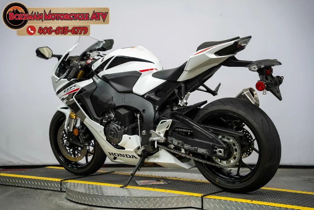 2025 HONDA CBR1000RR