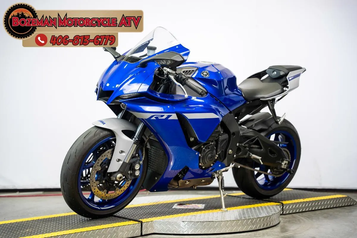 2020 YAMAHA YZF-R1