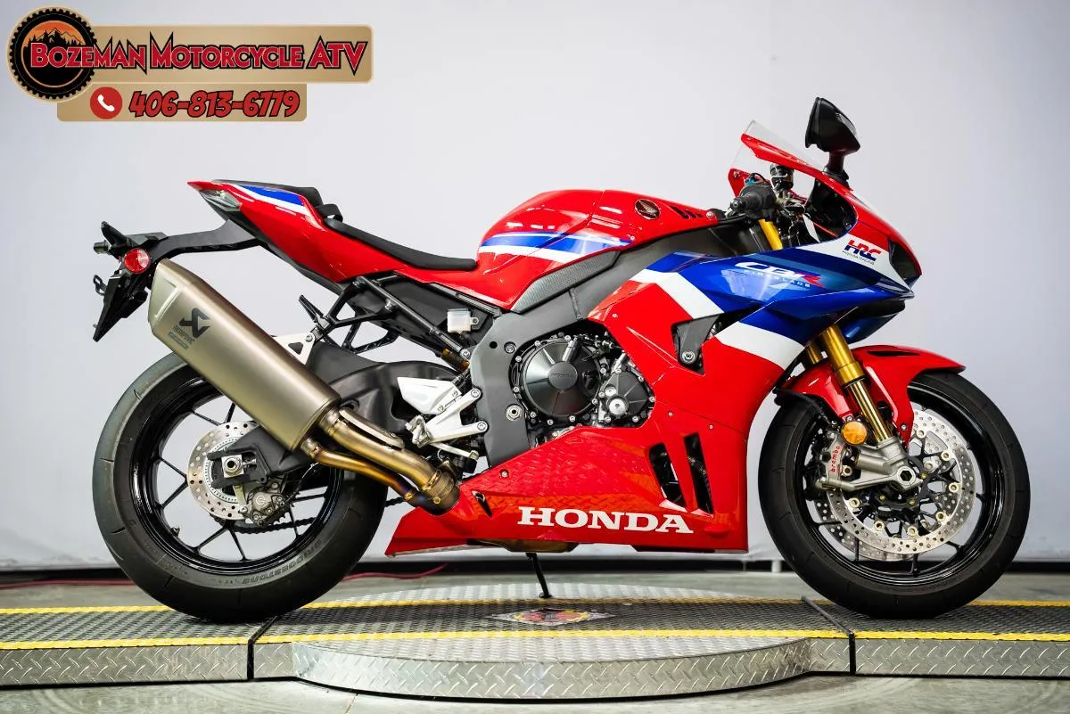 2025 HONDA CBR1000RR-R FIREBLADE SP