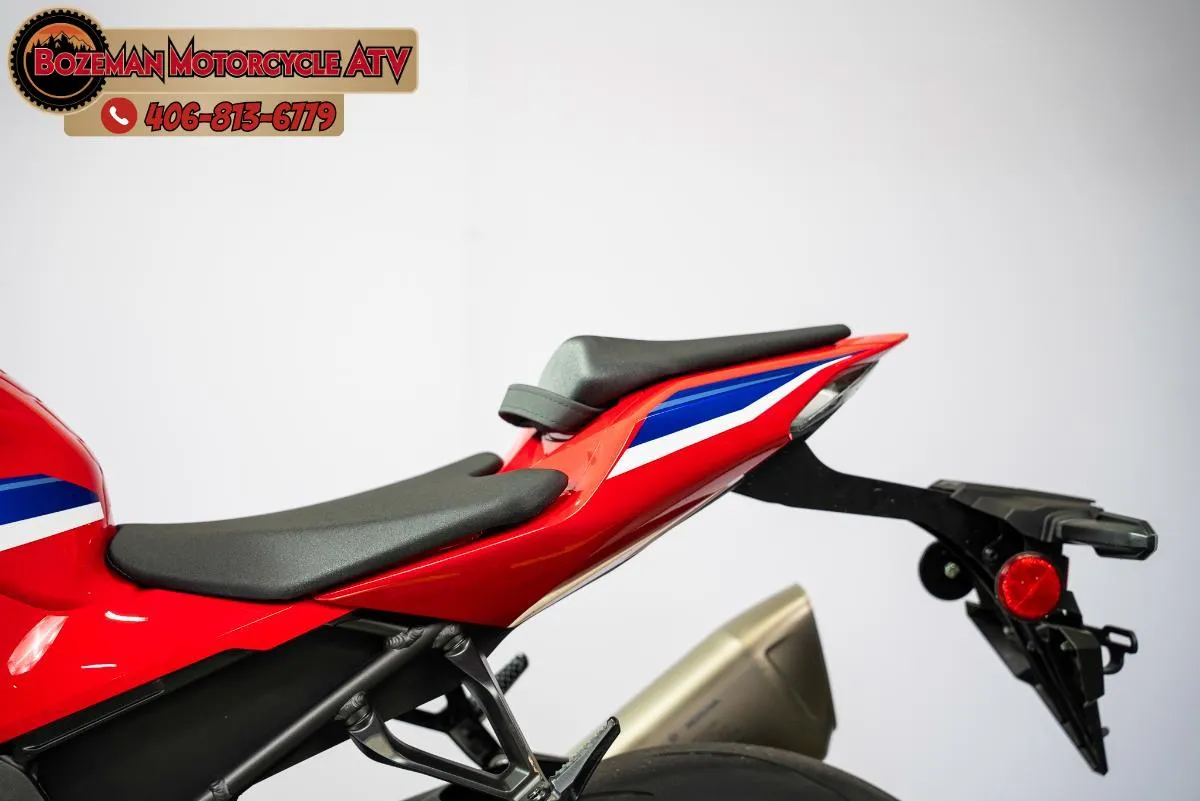 2025 HONDA CBR1000RR-R FIREBLADE SP
