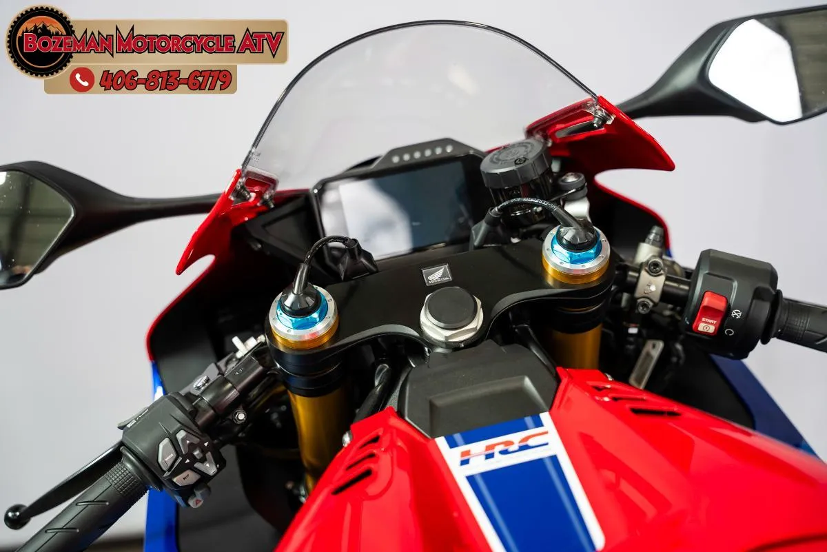 2025 HONDA CBR1000RR-R FIREBLADE SP