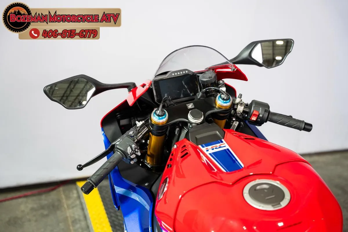 2025 HONDA CBR1000RR-R FIREBLADE SP