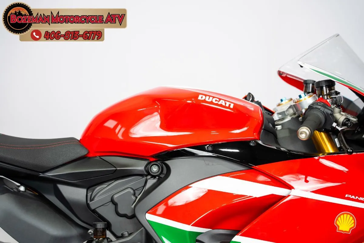 2023 DUCATI PANIGALE V2